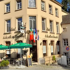 Café De De Bruxelles 2*, Vianden Luxemburgo