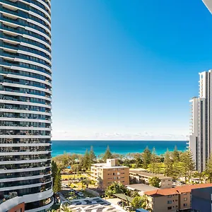 Апарт-отель Peppers Broadbeach
